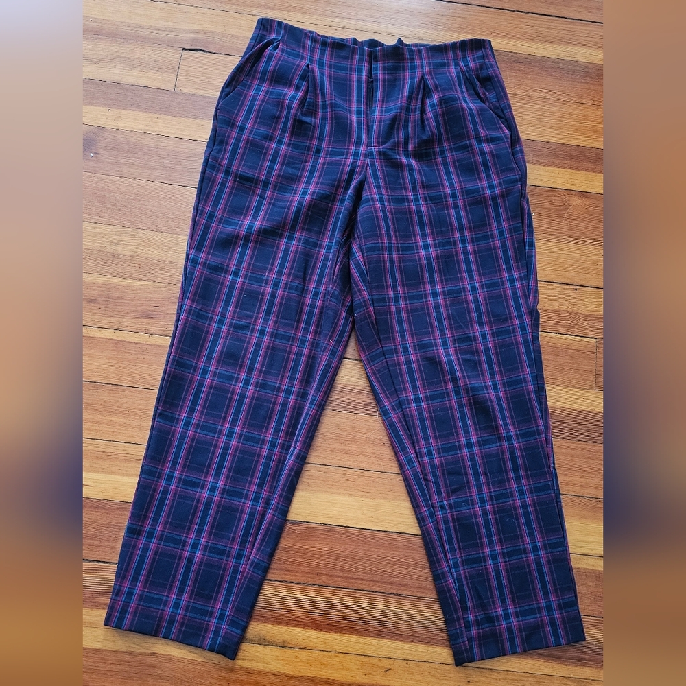 A New Day pleated plaid pink blue straight leg trousers size 10